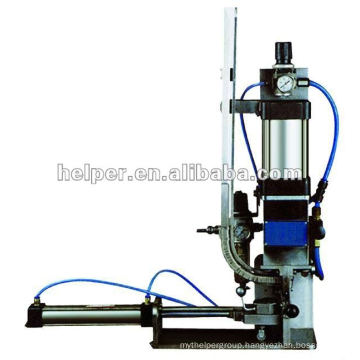 Pneumatic stretching single clipping machine